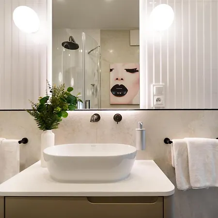 Golden - Stylish Center, Rondo Daszynskiego - Gieldowa 公寓